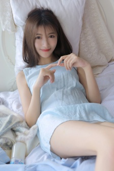 水手服与机关枪